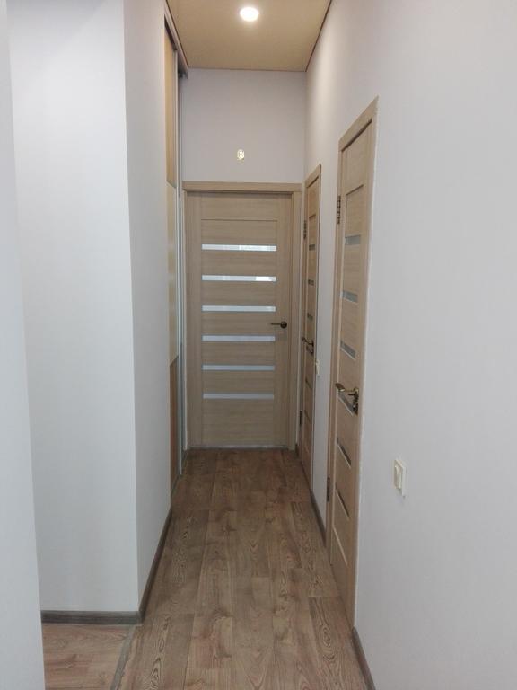 Apartment On Kryvorizhstal Street 35-24 Kryvyi Rih Dış mekan fotoğraf